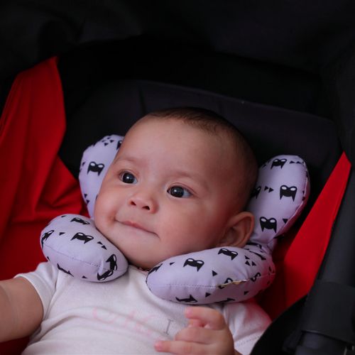 Almohada de viaje para bebé